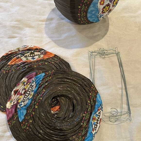 Colorful Sugar Skull Party Photo Booth Decor Set Lanterns - Picture 6 of 6